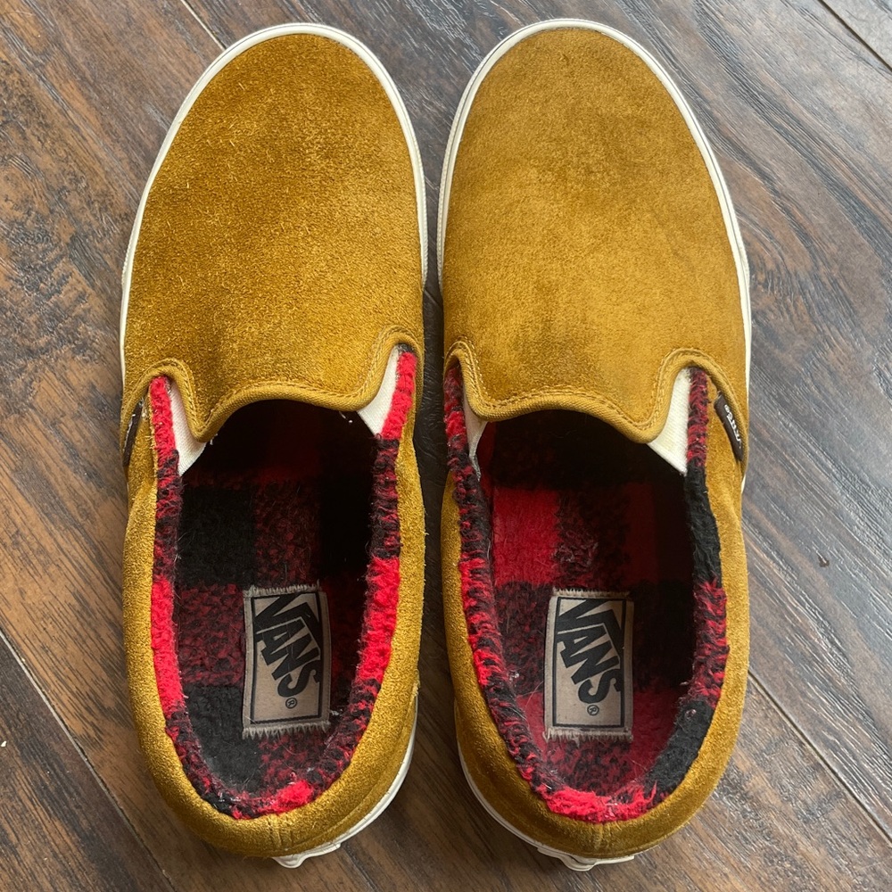Vans Classic Slip On Cozy Suede Buffalo Check Sherpa Lining 9.5 M / 11 W - Picture 2 of 12